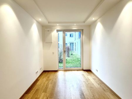 Besondere 3-Zimmer Erdgeschosswohnung mit Hobbyraum - Foto 2
