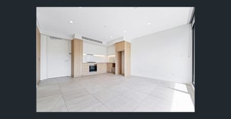 A spacious one-bedroom available in Wolli Creek - Photo 2