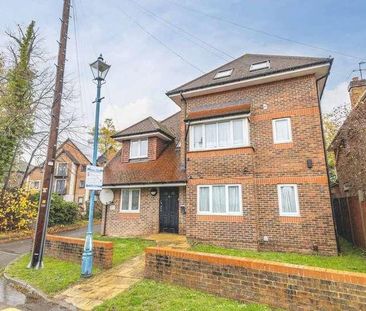 Upton Park, Slough, SL1 - Photo 4