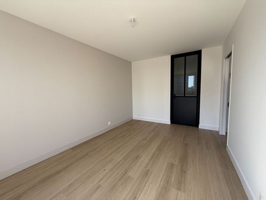 Appartement Paris 2 pièce(s) 60 m2 - Photo 1