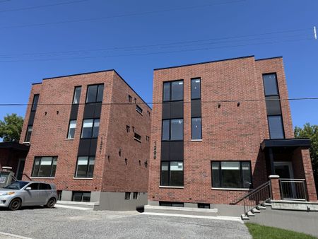 For Lease - 1301 Dorchester Avenue Unit# 1, Carlington - Central Park, Ontario - Photo 4