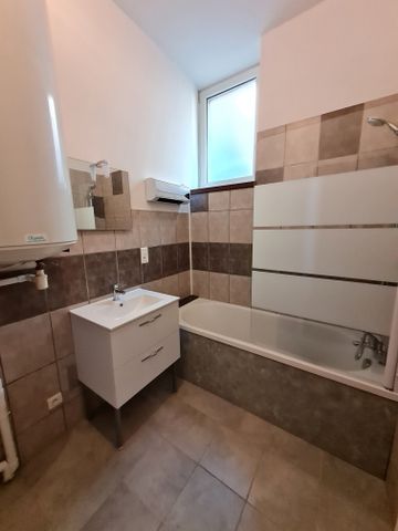 Location Appartement 38m² - Photo 2
