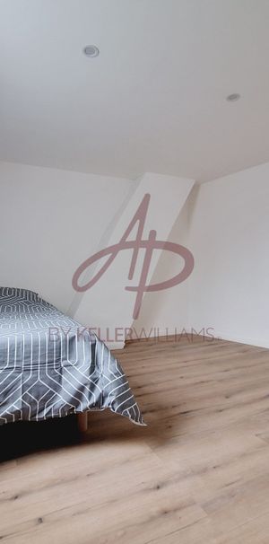 Location Appartement 1 pièce 15m² ROUBAIX 59100 - Photo 1