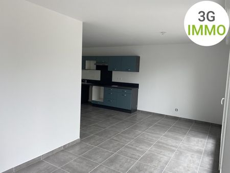 Location / Appartement T4 - Photo 2