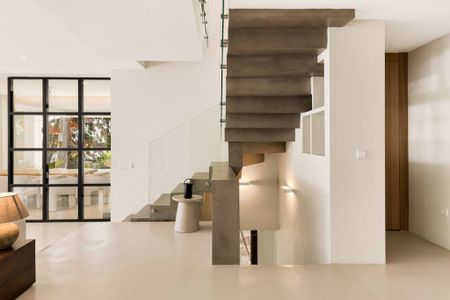 5 bedroom luxury Villa for rent in Los Monteros, Spain - Photo 3