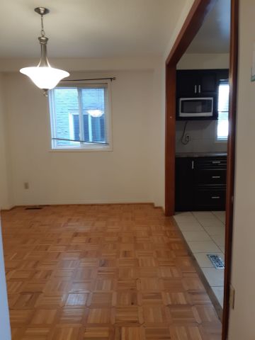 For Lease - 85 Halfmoon Square, Toronto, Ontario - Photo 2