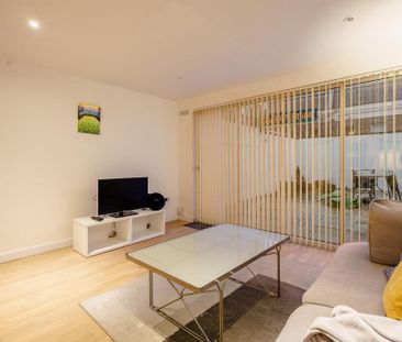 2 bedroom house to rent - Photo 1