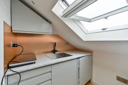 Studio to rent - Photo 3