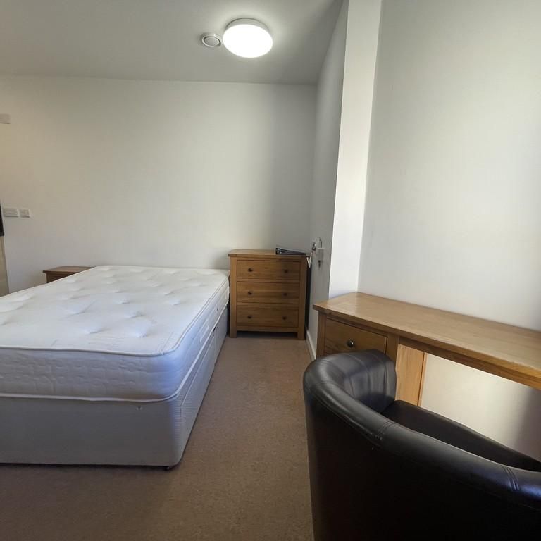 1 bedroom flat to rent - Photo 1
