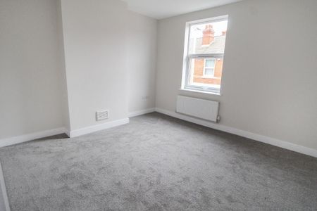 1 bedroom terraced house to rent - Photo 4