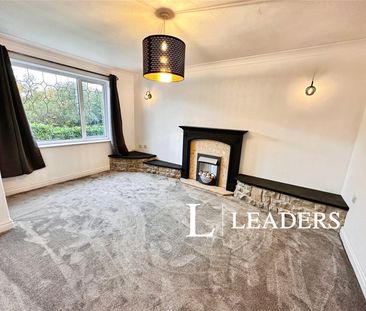 3 bedroom house to rent Monsal Grove, ST1 - Photo 1