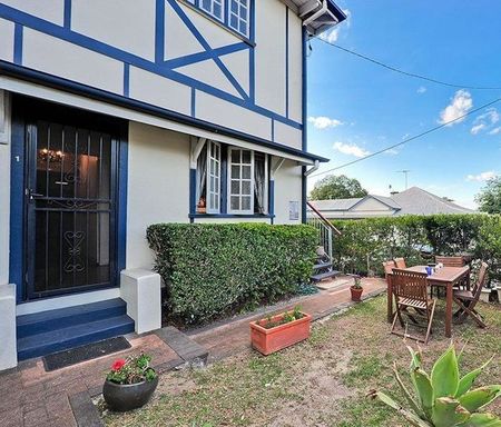 Art Deco Charm in Sought After Villiers Street - Photo 4