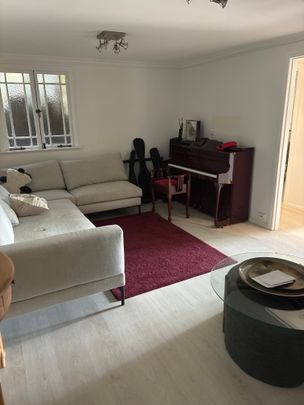 Bardon - Photo 1