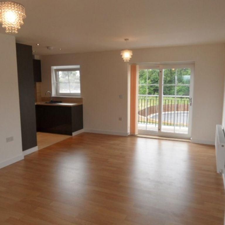 2 bedroom apartment to rent - Photo 1