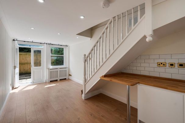 3 Bed House - Photo 1
