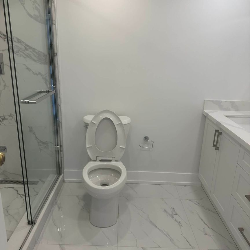 For Lease - 3 Rowntree Road Unit# 901, Toronto, Ontario - Photo 1