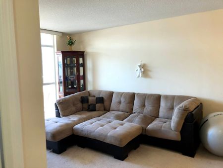 For Lease - 3650 Kingston Road Unit# 415, Toronto, Ontario - Photo 5