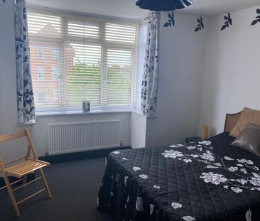 Ingram Road, Thornton Heath, CR7 - Photo 1