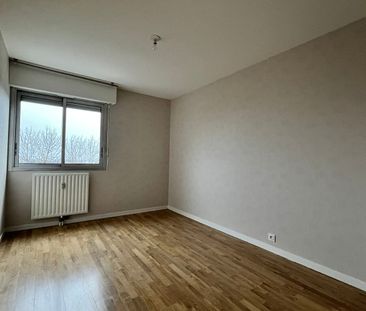 Location Appartement 2 pièces 49m² - Photo 3