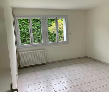 Location Maison 4 pièces 84m² - Photo 1