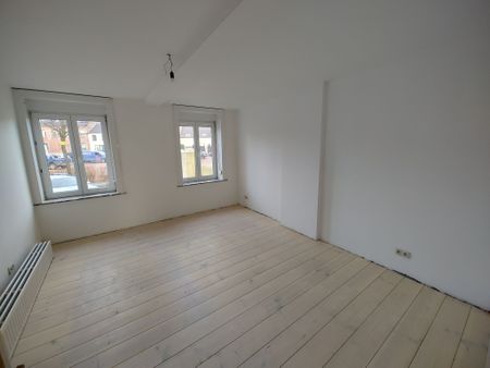 Appartement met één slaapkamer en autostaanplaats. - Photo 3