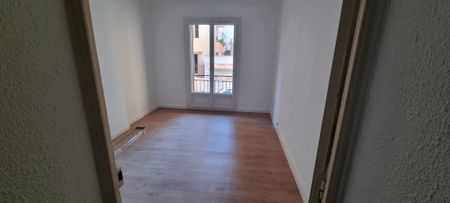 Location Appartement 2 pièces 50m² TOULON 83000 - Photo 3