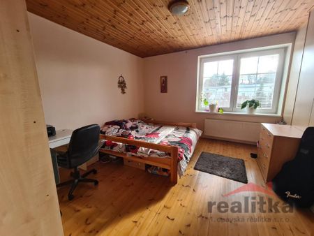 Pronájem bytu 2+kk 48 m2 - Fotografie 4