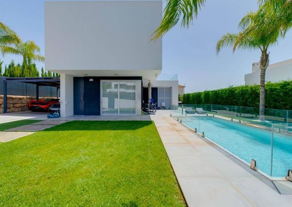 3 room luxury Villa for rent in Finestrat, Valencia