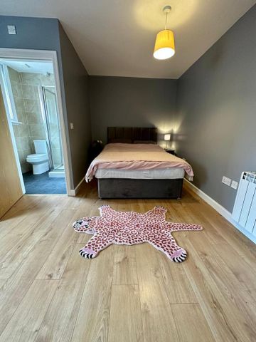 1 bedroom in a house share to rent - Photo 4