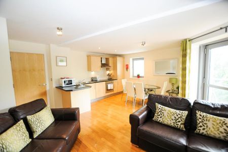 2 bedroom serviced apartment to rent - Photo 2
