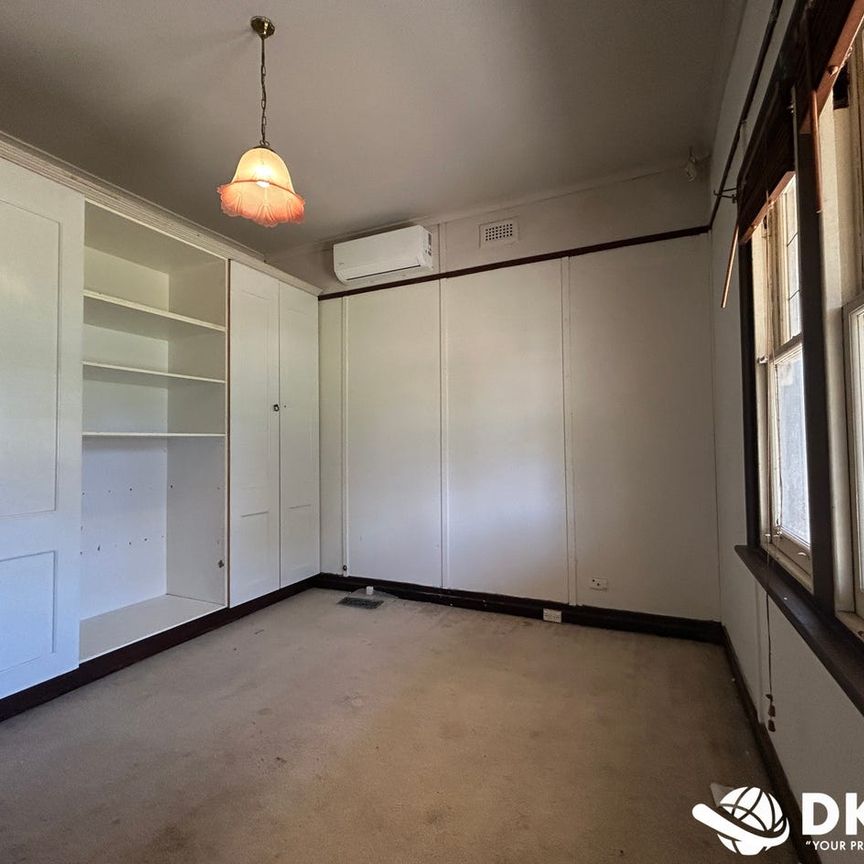 Comfortable & Convenient Living in the Heart of Sunshine - Photo 1