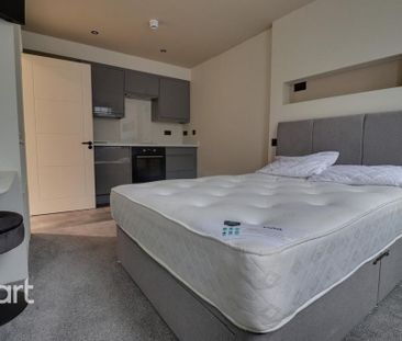 Studio to rent - Photo 1