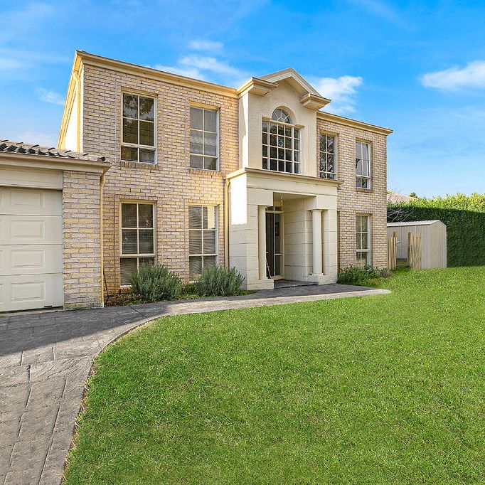 2 Macquarie Grove - Photo 1