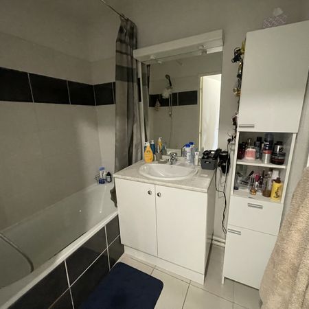 Location Appartement 3 pièces 55m² TARBES 65000 - Photo 4