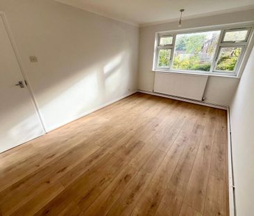 2 bedroom ground floor maisonette to rent - Photo 6