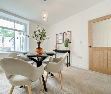 House - Terraced For Rent Ynyswen Road, Treorchy - Photo 3