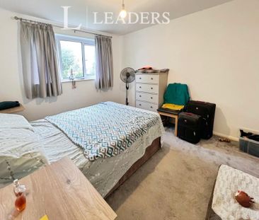 3 bedroom house to rent Bennett Avenue, Elmswell, Bury St. Edmunds,... - Photo 4
