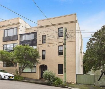 One Bedroom Unit located in Paddington - Photo 4