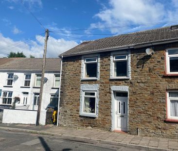 3 bedroom terraced house to rent - Photo 5