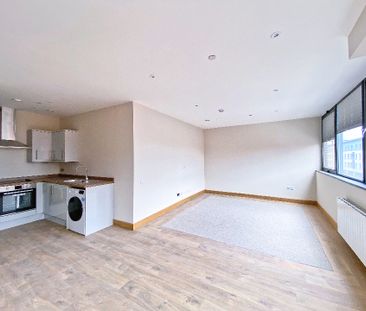 Hartshead House, 61-65 Victoria Road, GU14 - Photo 4