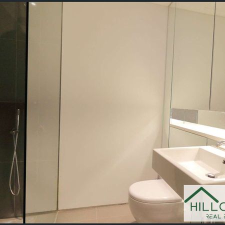 APPLICATION APPROVED STYLISH STUDIO IN CENTRAL PARK | FULLY FURNISHED - Photo 3