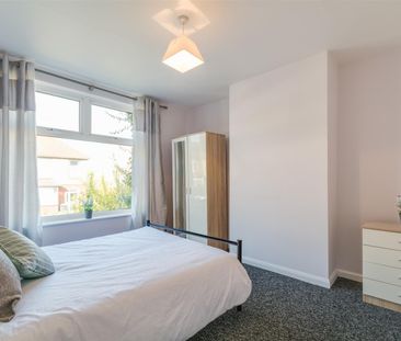 Fifth Avenue, Bristol - Photo 3