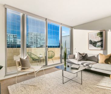 Stunning City Living with Breathtaking Views - Photo 5