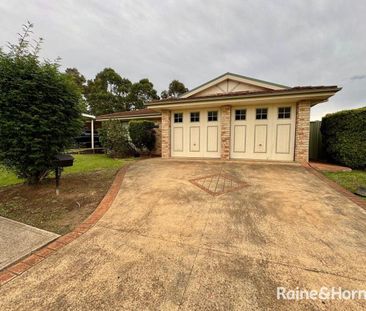 Three Bedroom Family Home - Photo 1