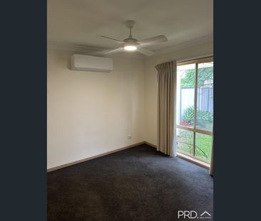 LOW MAINTENANCE TOWNHOUSE - Photo 1