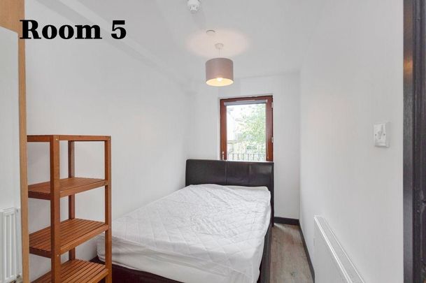 8 bedroom flat share to rent - Photo 1