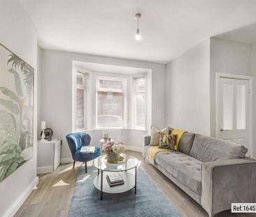 3 bed End of Terrace in Kennedy Road , Salford, M5 5ET - Photo 1