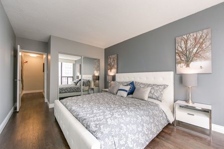 For Lease - 33 Harbour Square Unit# 1001, Toronto, Ontario - Photo 4