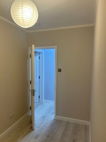 2 Bed Flat, Thornton Heath, CR7 - Photo 5