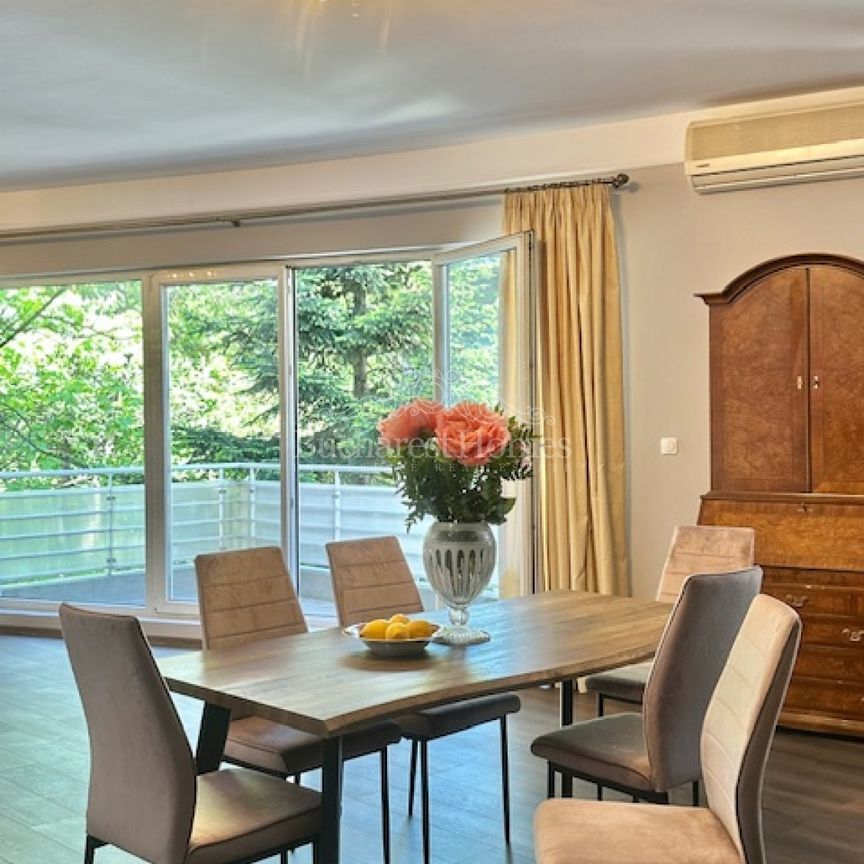 Classy Apartment by the Park, 3 Bdr, Herastrau - Fotografie 1